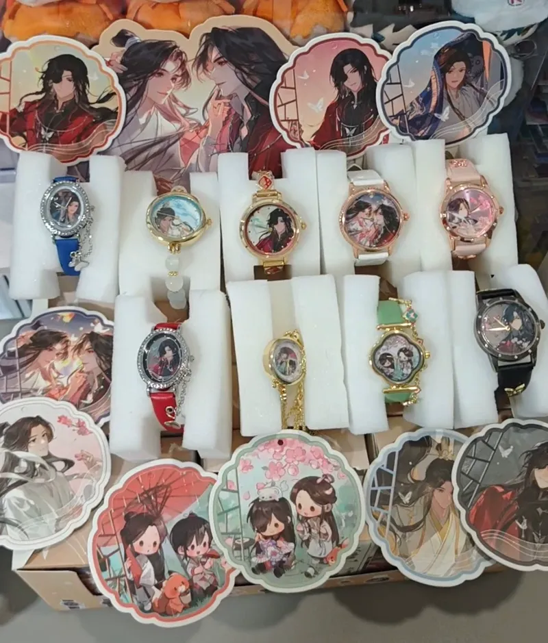 Movies - オリジナルアニメ「天官賜福」のブラインドボックス。謝廉、花城のクォーツ製腕時計。アニメファン向けのコレクションアイテム、おしゃれなギフト。