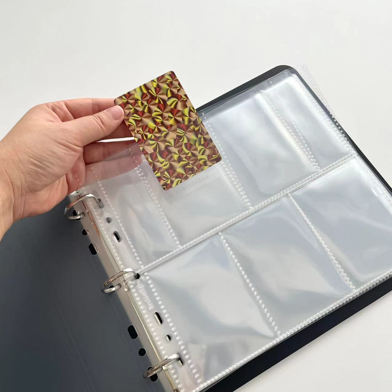 Kpop フォトカードバインダー 100 ポケット以上 3  - Kpop Photo Card Binder 3 Inch のレビューと価格